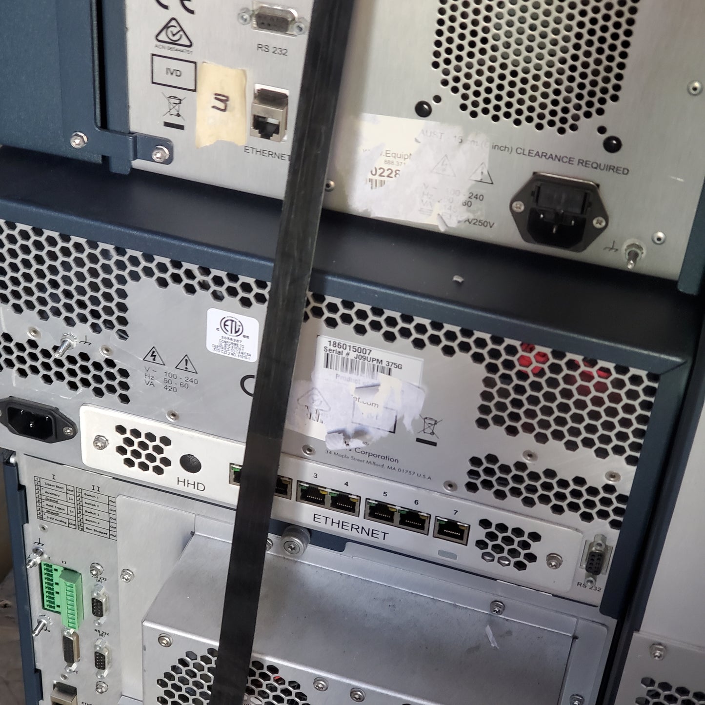 ACQIOTY Ultra Performance LC System W/ Sample Organizer, FLR & PDA Detectors, Column & Sample & Binary Solvent Managers (For Parts Or Not Working)