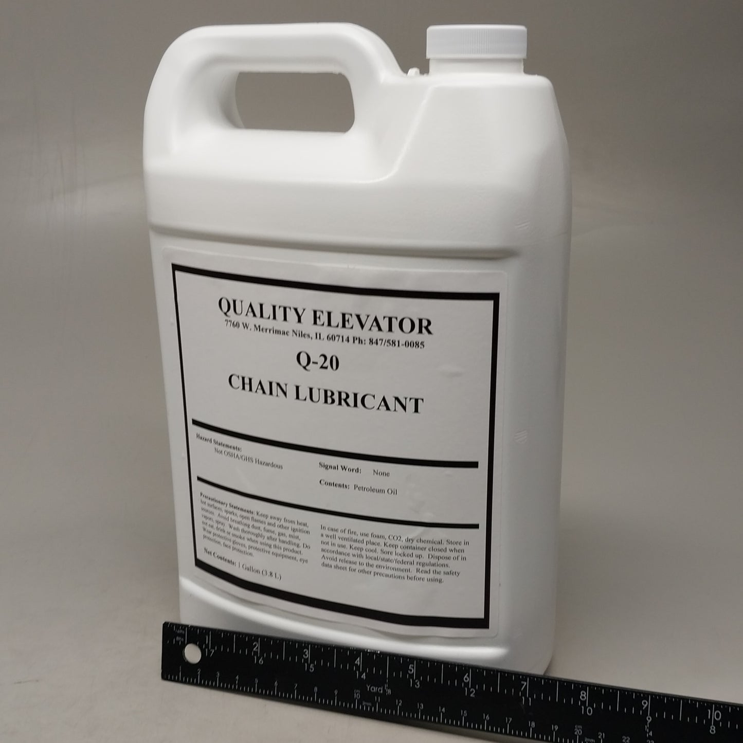 QUALITY ELEVATOR 1 Gallon Q-20 Chain Lubricant 12.5"x7.5" White