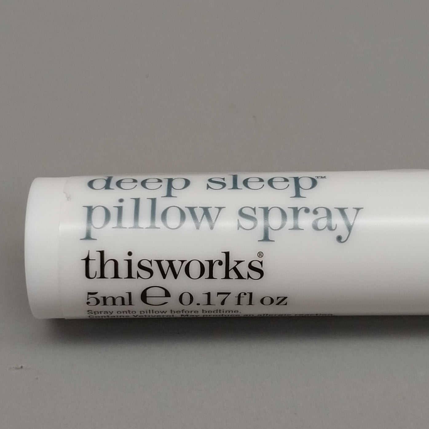 ZA@ THIS WORKS Dream Team (12-PK) Deep Sleep Pillow Spray & Stress Check Roll-On (2x5 ml) (New) A