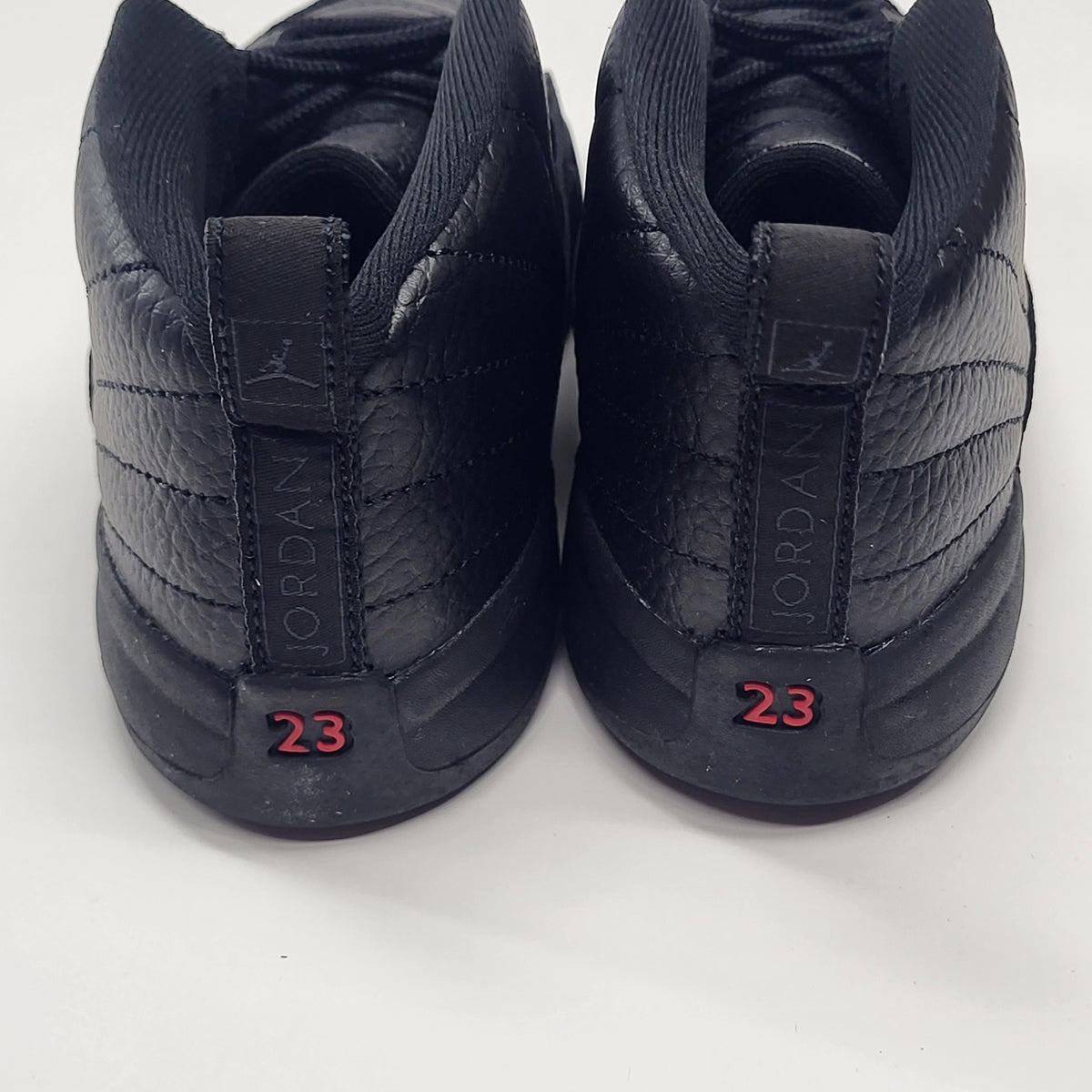 NIKE Jordan 12 Retro Bloodline Kids Sz 10C Black/Varsity Red 151186 003