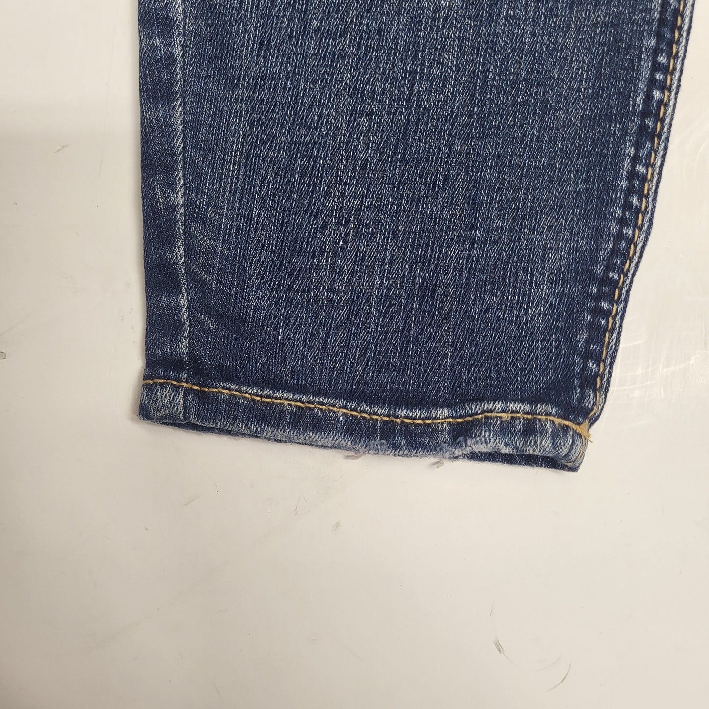 SILVER JEANS CO Suki Curvy Fit Mid Rise Skinny Crop Sz 29 Orlando L43975SCV384