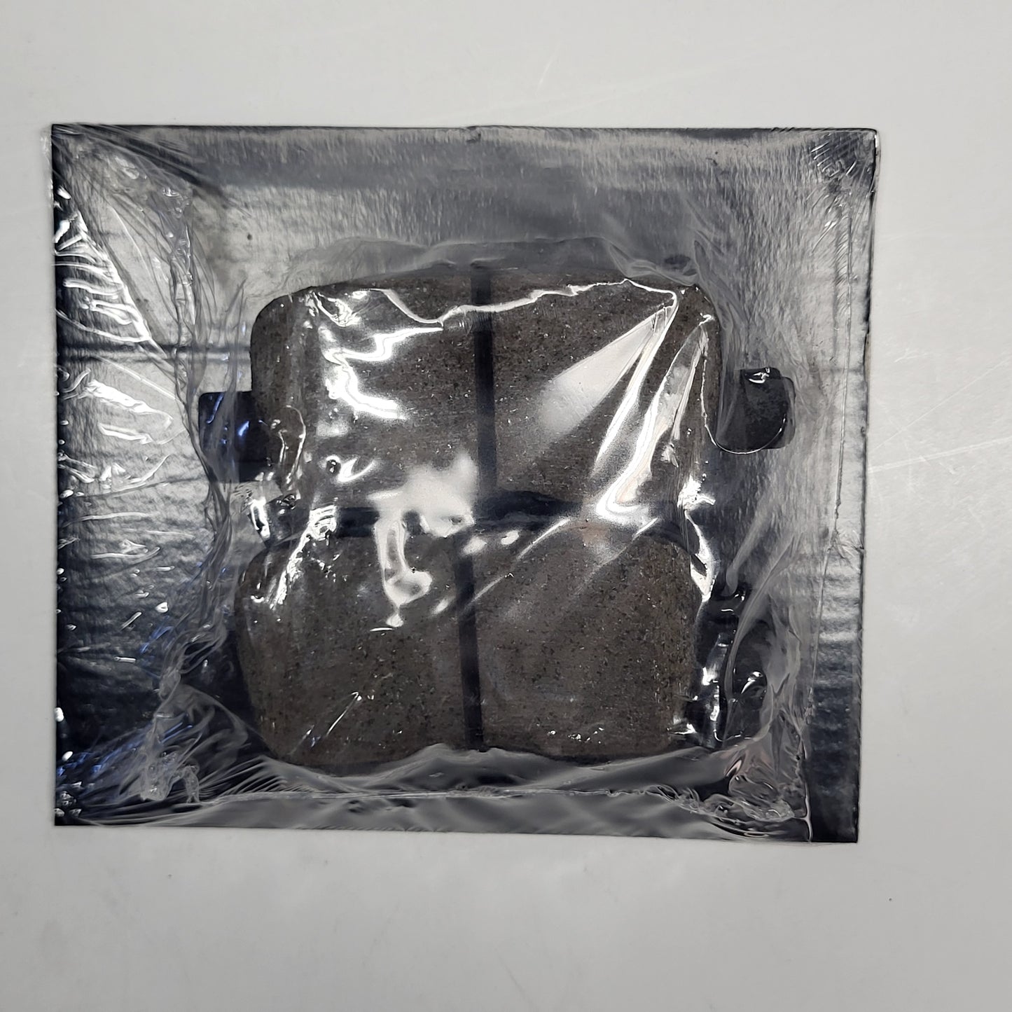 QUALITY-BUILT Ceramic Disc Brake Pad Set Black Rear 1003-0685C