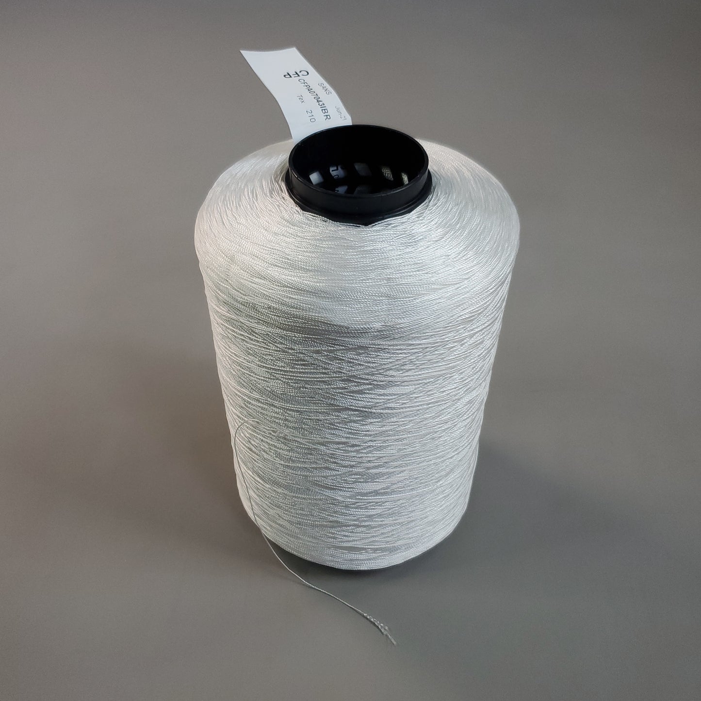 COATS Tex 210 Braided Thread White CFPA 0704X03/1.6 CM 56X230 (New)