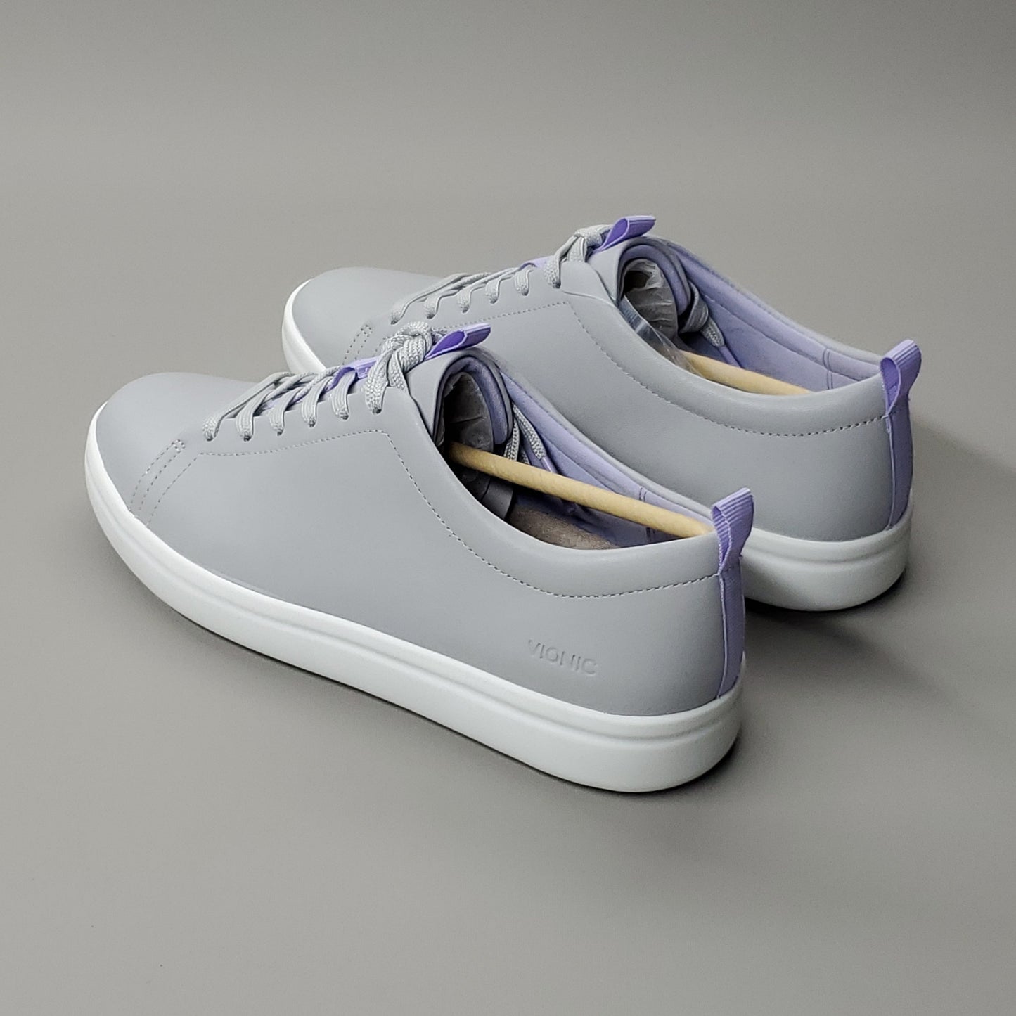 VIONIC Paisley Vapor Leather Shoe Women's Sz 9.5 Grey (New)
