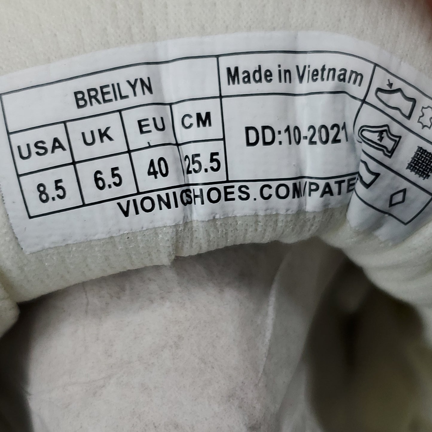 VIONIC Breilyn Satin Sneaker Shoe Women's Sz 8.5 M Beige/White (New)