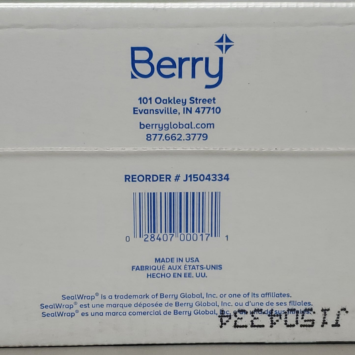 BERRY SEALWRAP Professional Grade Food Wrap Film 18" X 2000' w/ EZ-Cut Blade J1504334 (New)