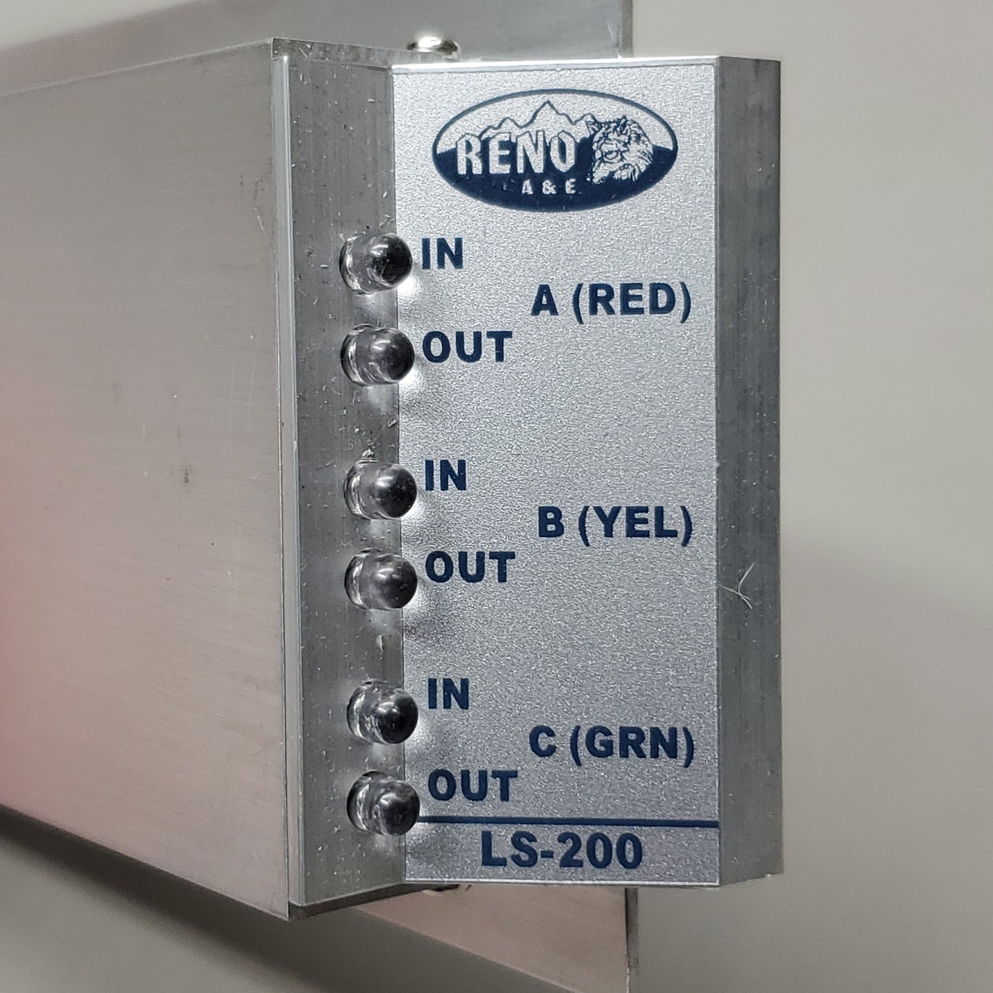 RENO A&E Solid State Load Switch W/ LED Indicators 3 Independent Circuits LS-200 (New)