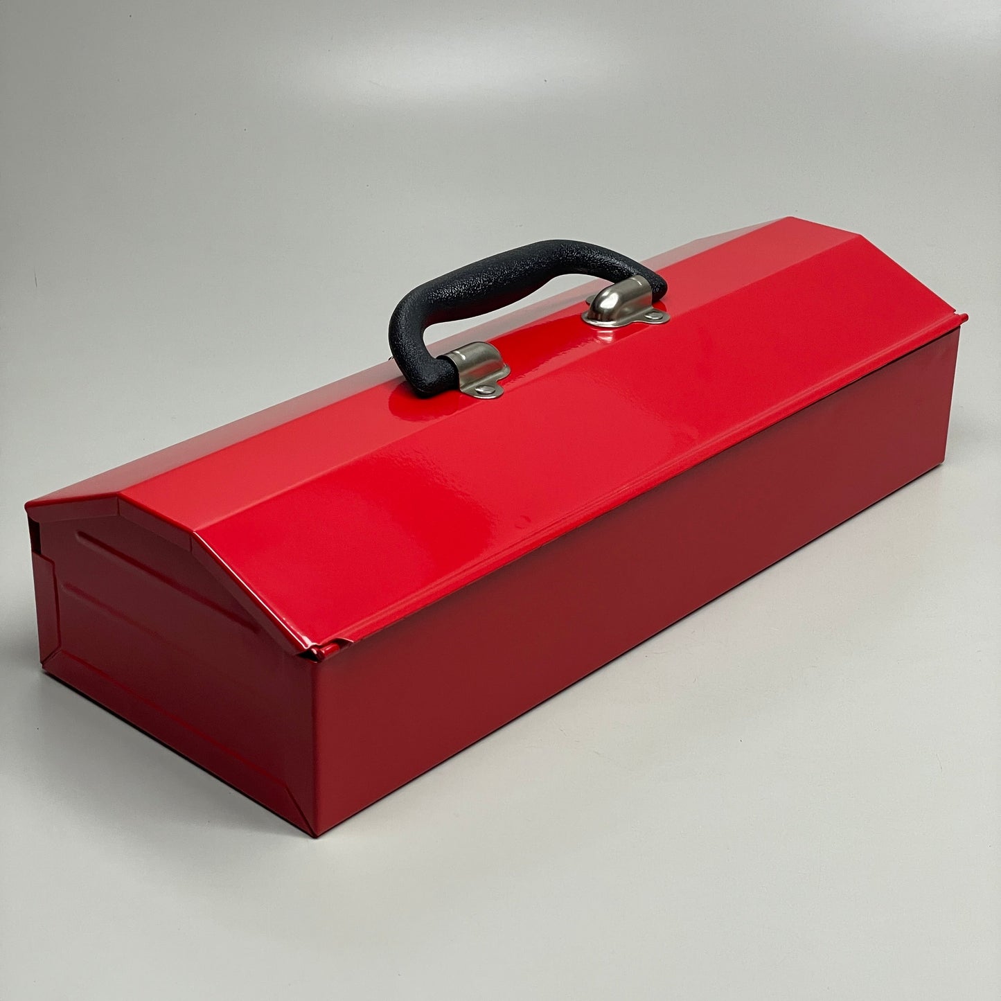 z@ BIG RED Torin 16" Professional Hip Roof Style Portable Steel Hand-Away Tool Box TB102 J