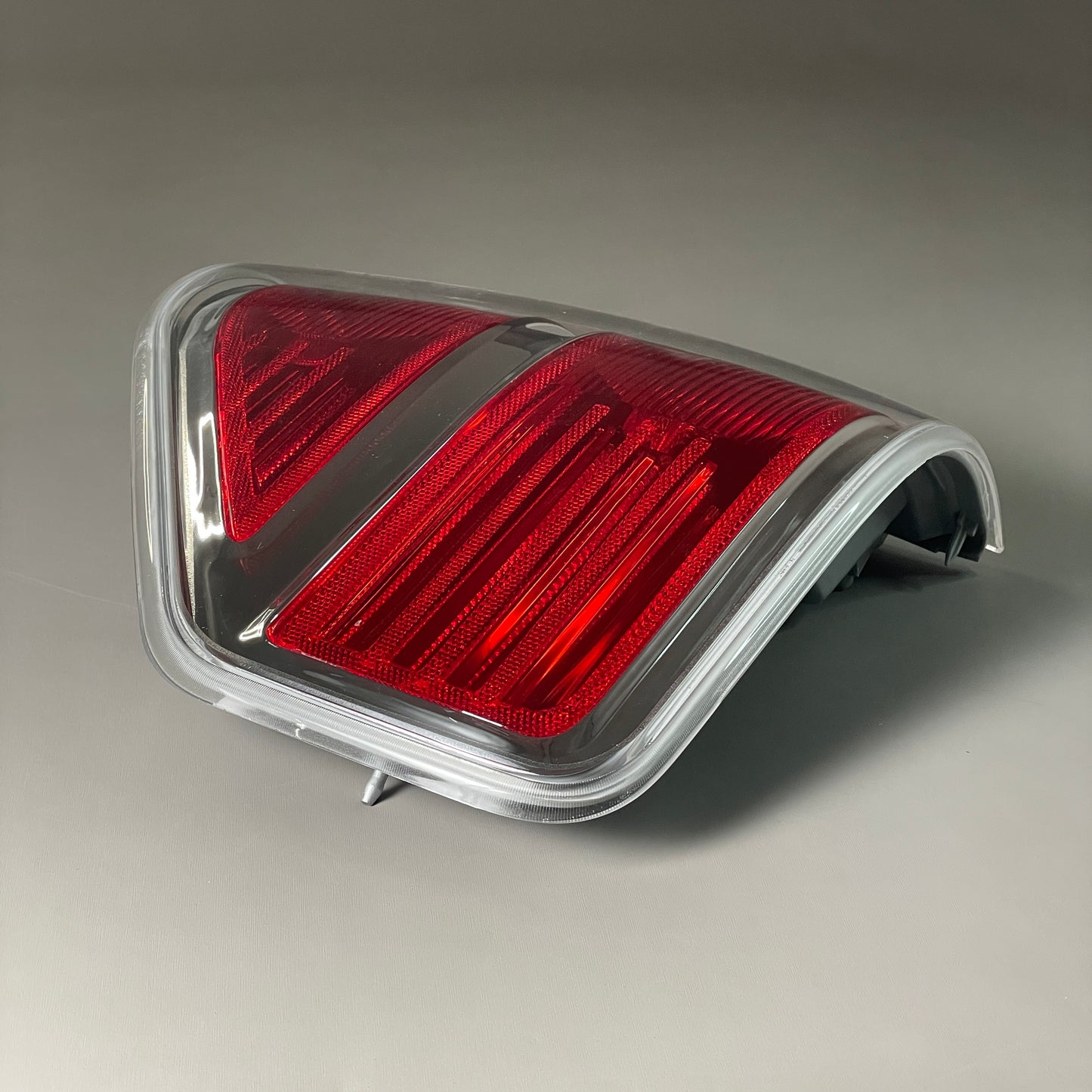 KEYSTONE Passenger Tail Light for Ford Pickup Lightduty 09-14 CAPA FO2819143C (New)
