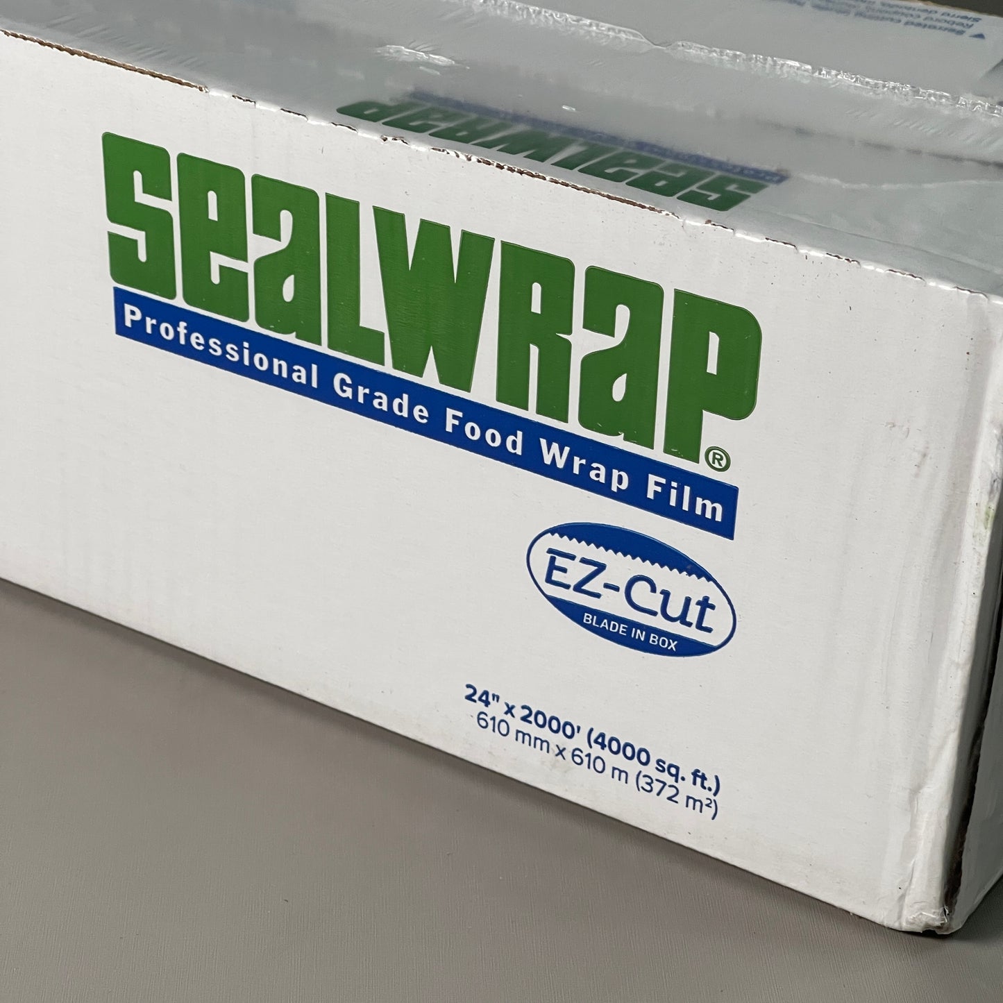 BERRY SEALWRAP Professional Grade Food Wrap Film 24" X 2000' w/ EZ-Cut Blade J1504324 (New)