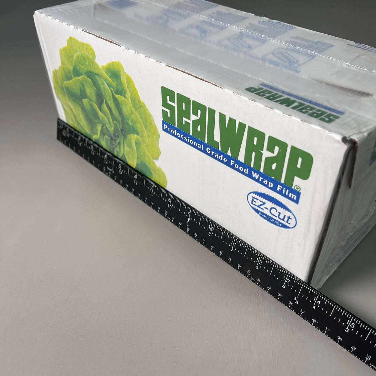 BERRY SEALWRAP Professional Grade Food Wrap Film 12" x 2000' W/ EZ-Cut Blade J1504328 (New)