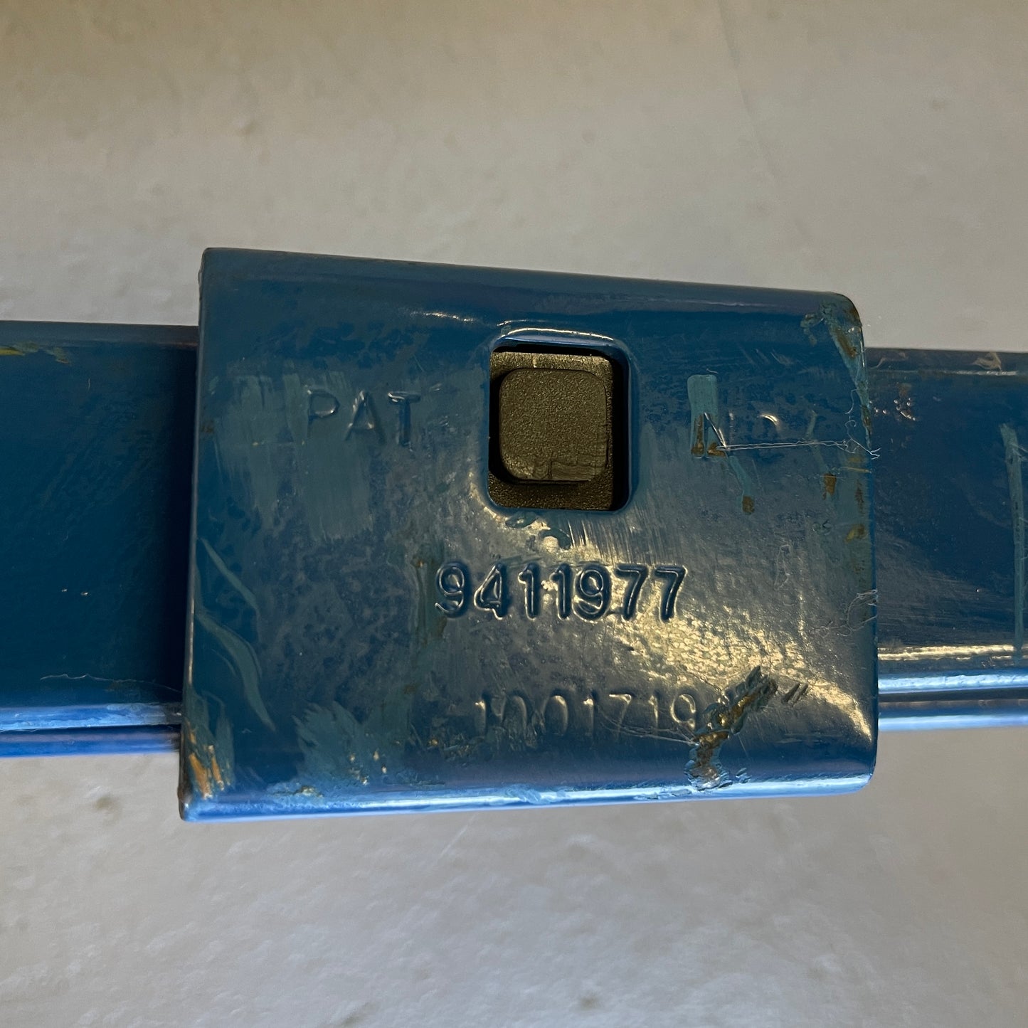 Pallet of JAXON Railway Uncoupling Levers Group C1 Telescoping Blue (New)