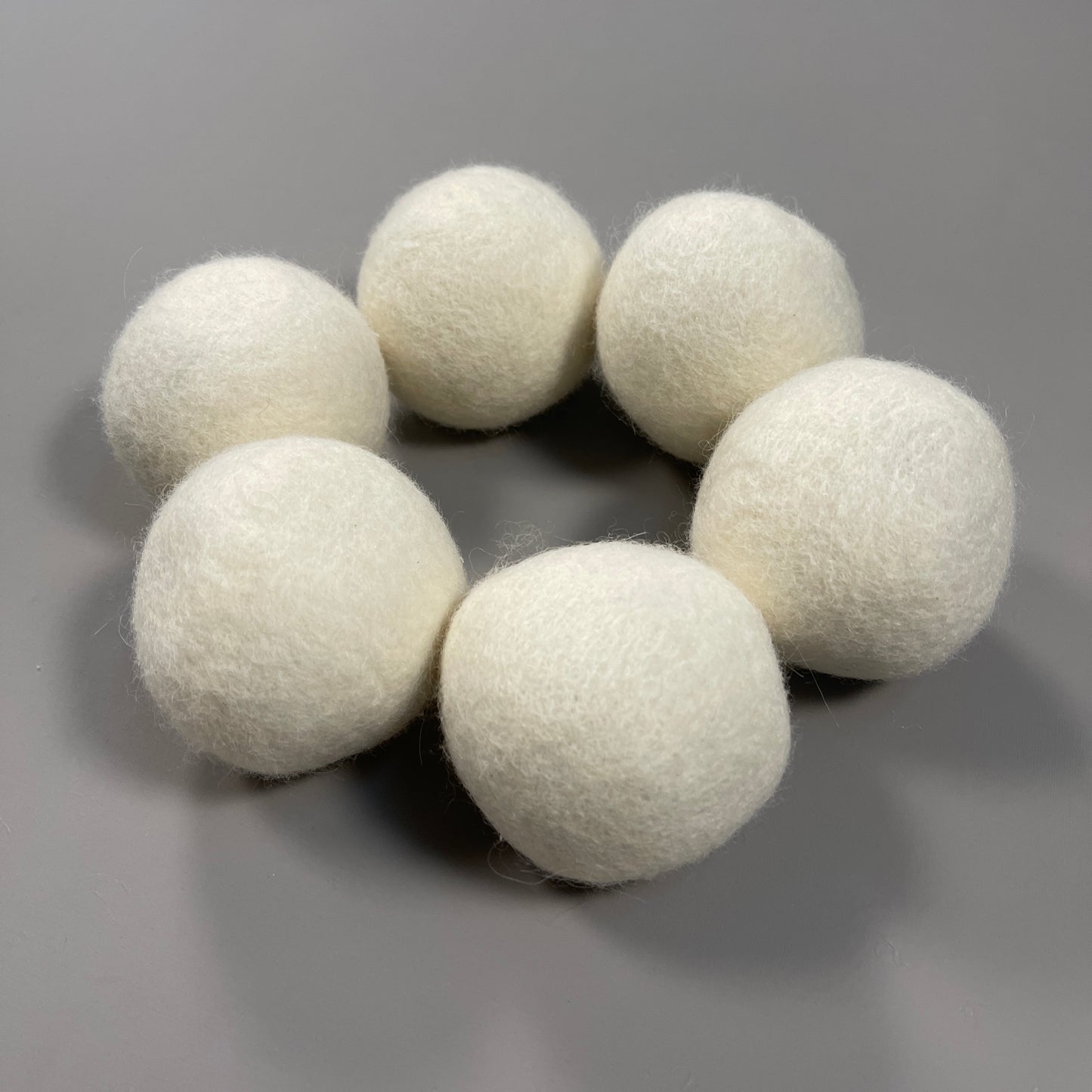 ECOIGY Handmade Wool Dryer Balls 100% New Zealand Wool Set of 6 White XL (New)
