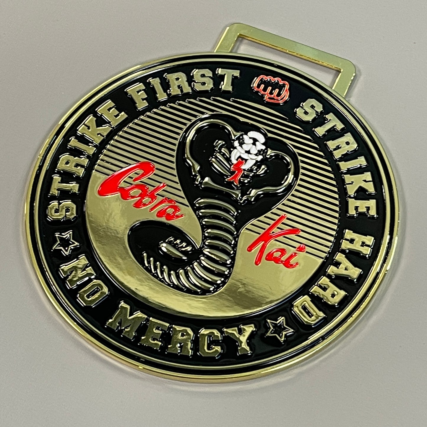 COBRA KAI / KARATE KID Collectible Medallion Miyagi-Do / Strike First / Wax On 4.5" (New)