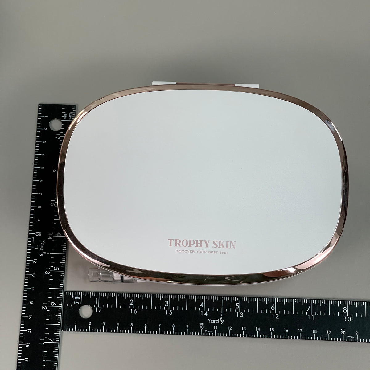 TROPHY SKIN Ultraderm MD Microdermabrasion System TSULMD White (New)
