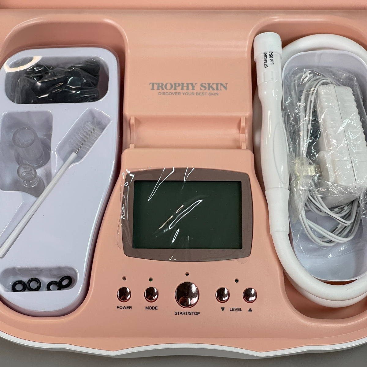 TROPHY SKIN Microderm MD Microdermabrasion System Home TSMMD02-B Blush (New)