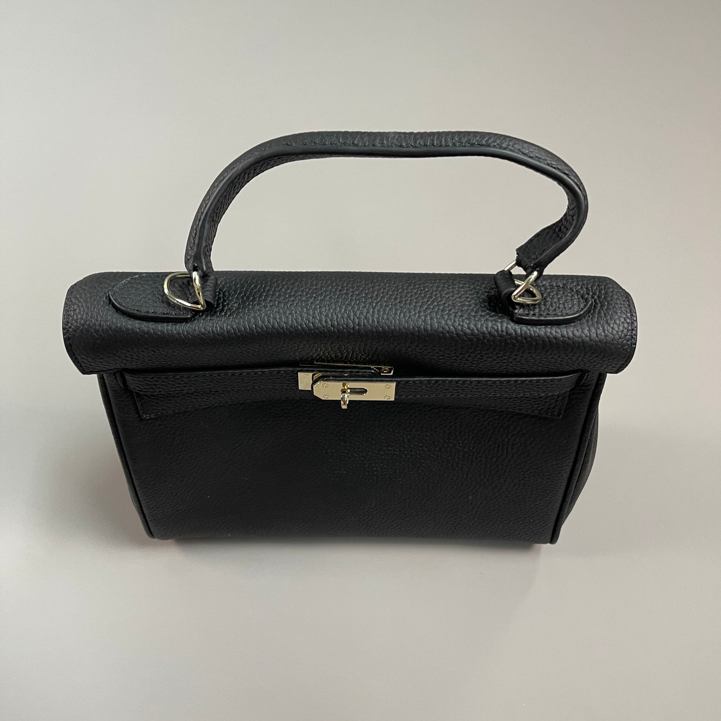PLUM QUEEN Classic Genuine Leather Handbag Women's Sz M Black (New)