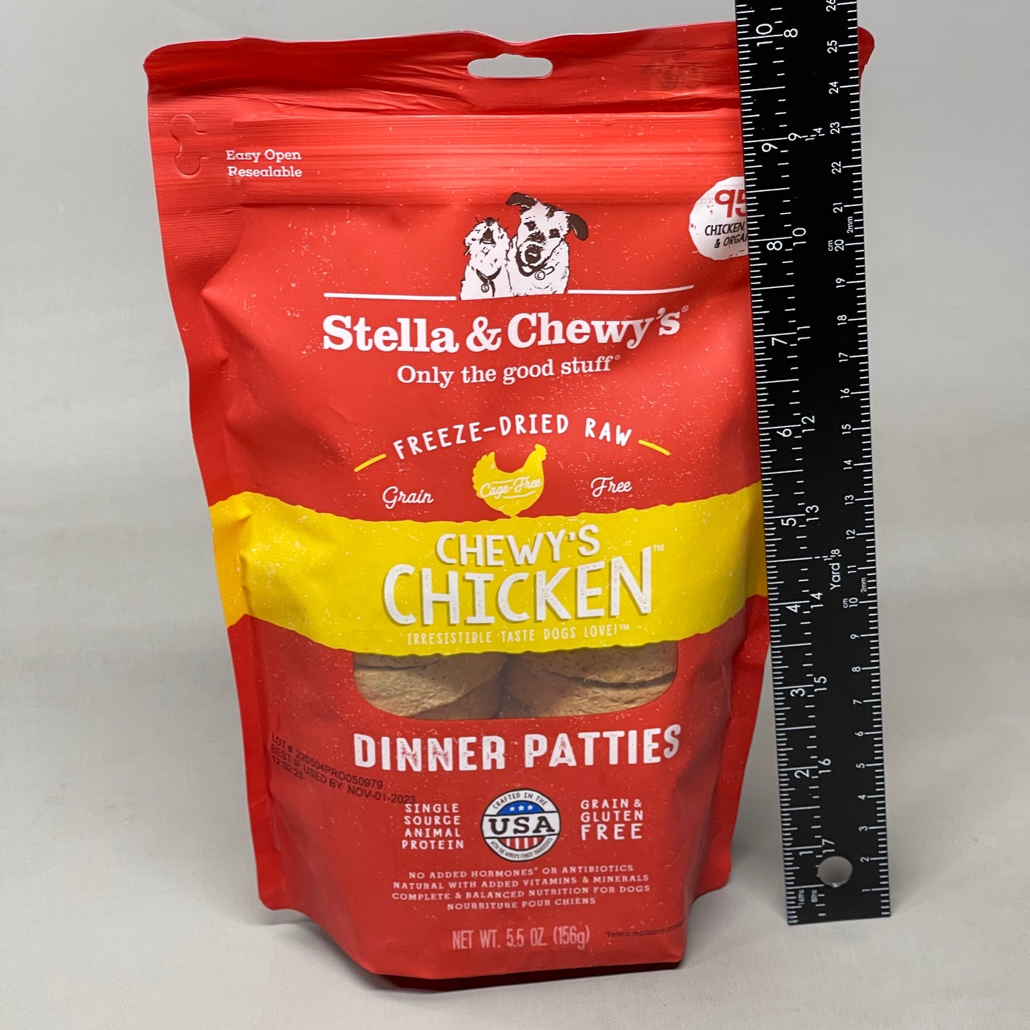 STELLA & CHEWY’S Chicken Freeze-Dried Raw Grain-Free Dinner Patties 5.5 oz 11/23 (New)