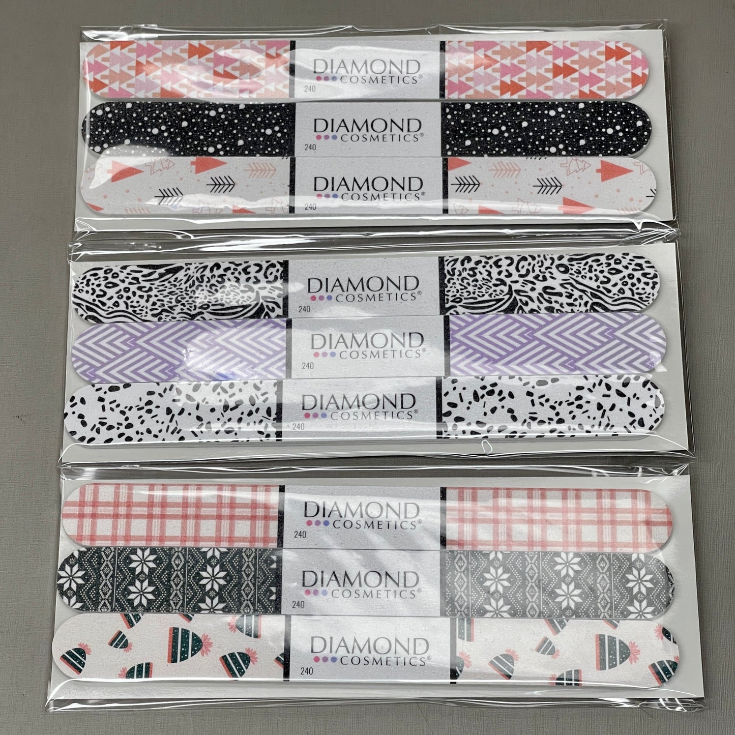 ZA@ DIAMOND COSMETICS 48 Packs of 3! Holiday Nail Files Multiple Prints 85386DT (New) G