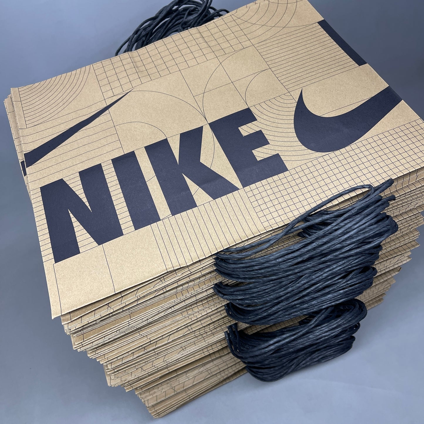 NIKE Paper Shopping Bags 150-Pack! Sz M 16” x 13” x 5” (New)