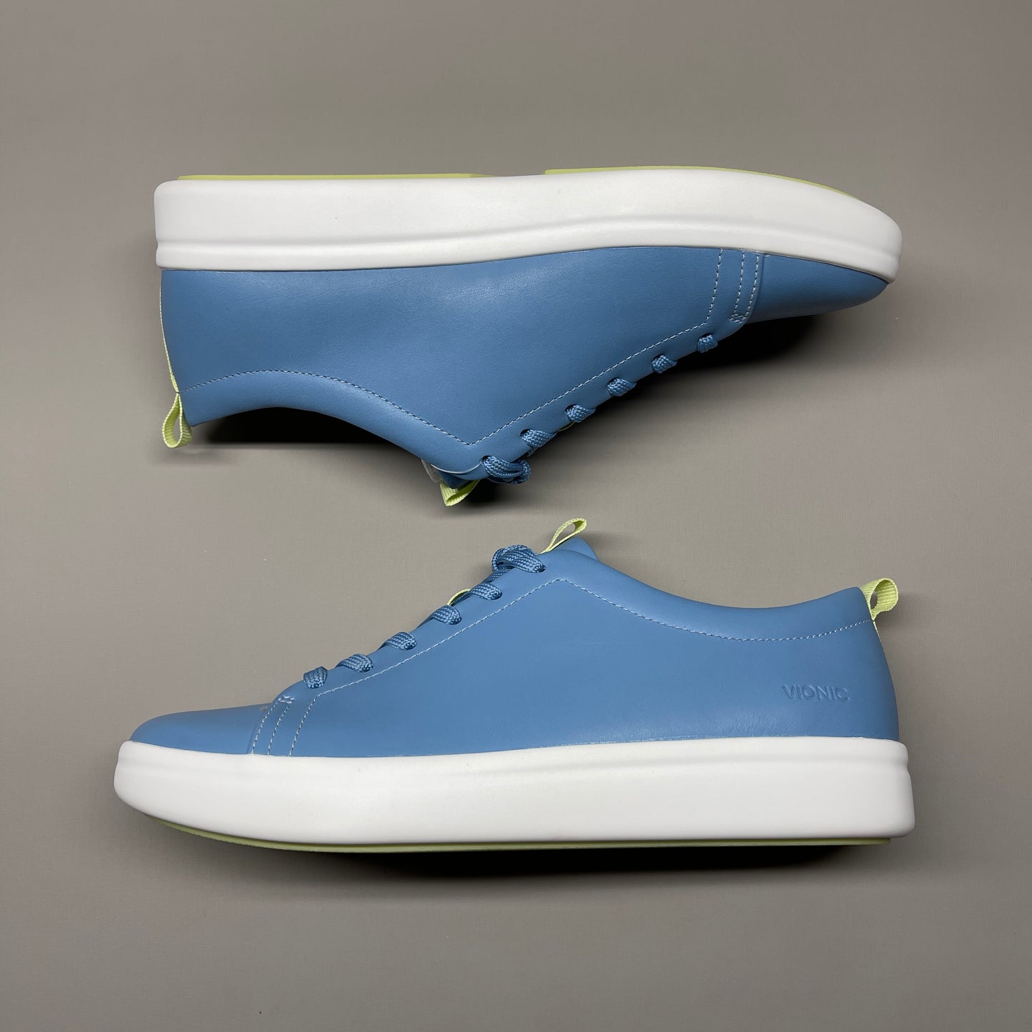 VIONIC Paisley Leather Shoe Women's SZ 6.5 Sky Blue (New)