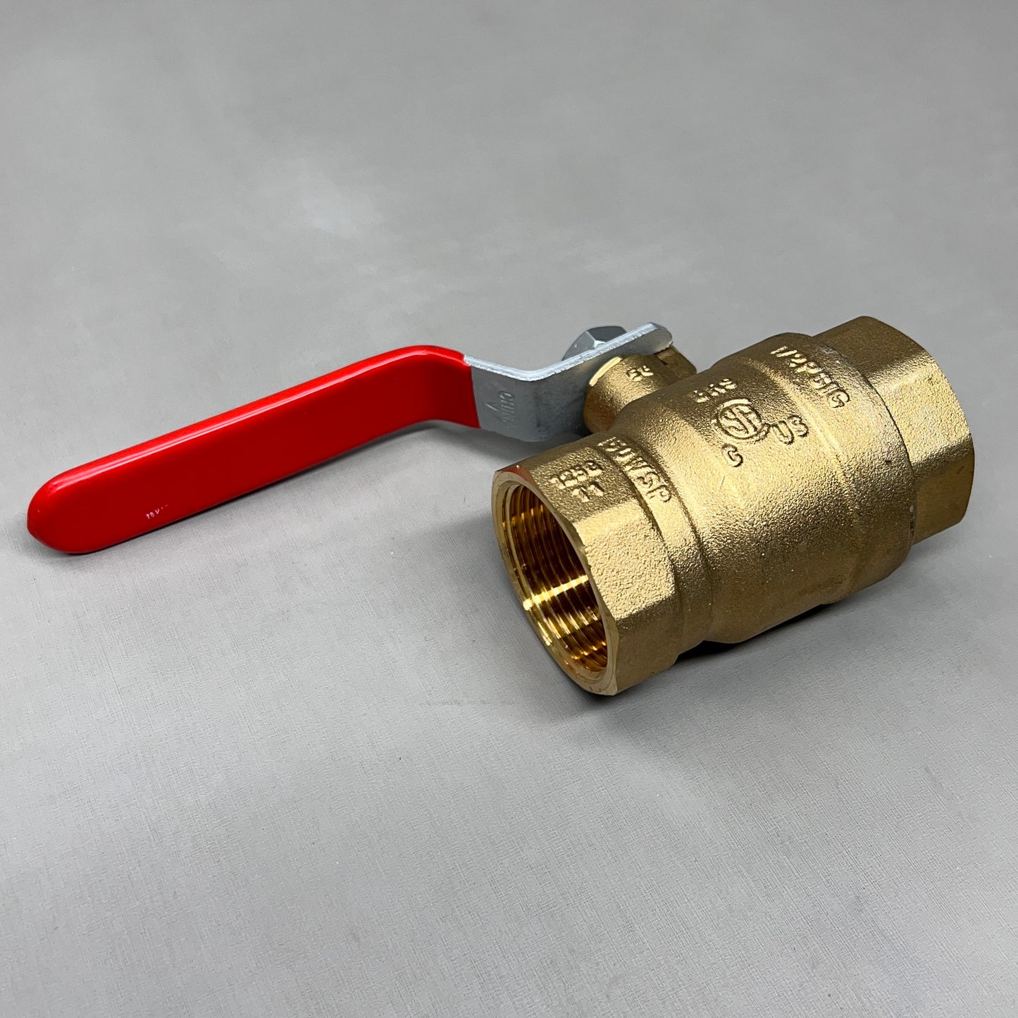 RED-WHITE VALVE Brass Full-Port Ball Valve 1-1/4" 1.47 lb 5592AB (New)