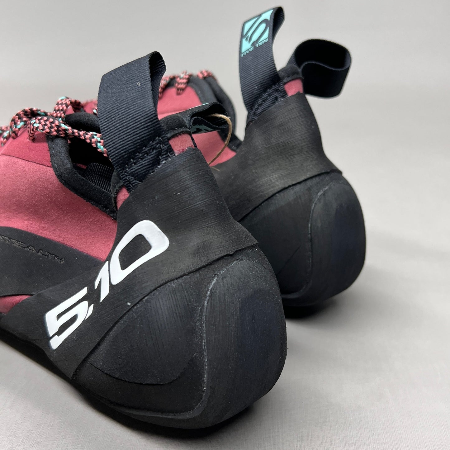 ADIDAS Five Ten Niad Lace Climbing Shoes Men's Sz 7.5 Crew Red FW2851 (New)