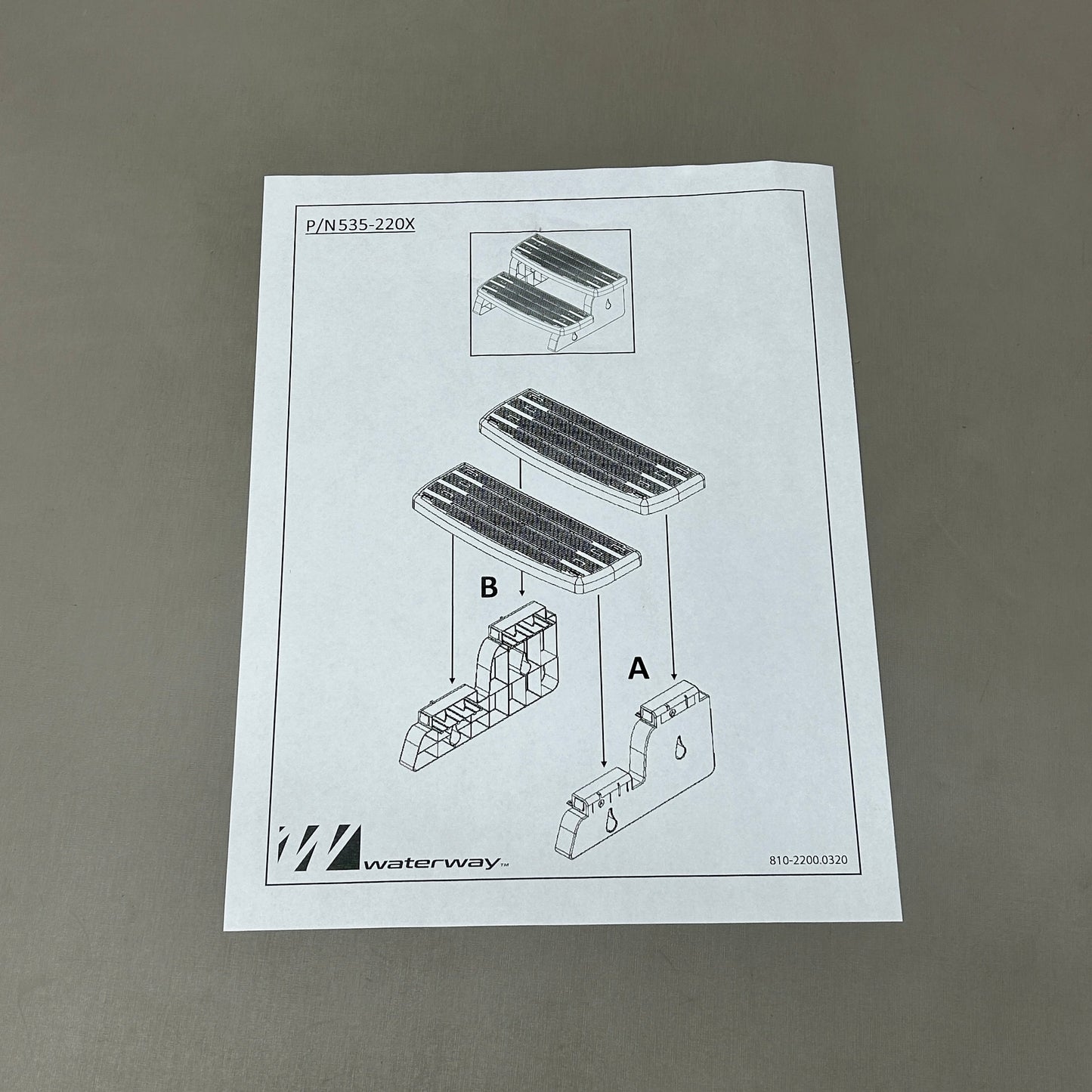 ZA@ WATERWAY Spa Steps Spa Stepping Stool Graphite 535-2209-GPH (New) G