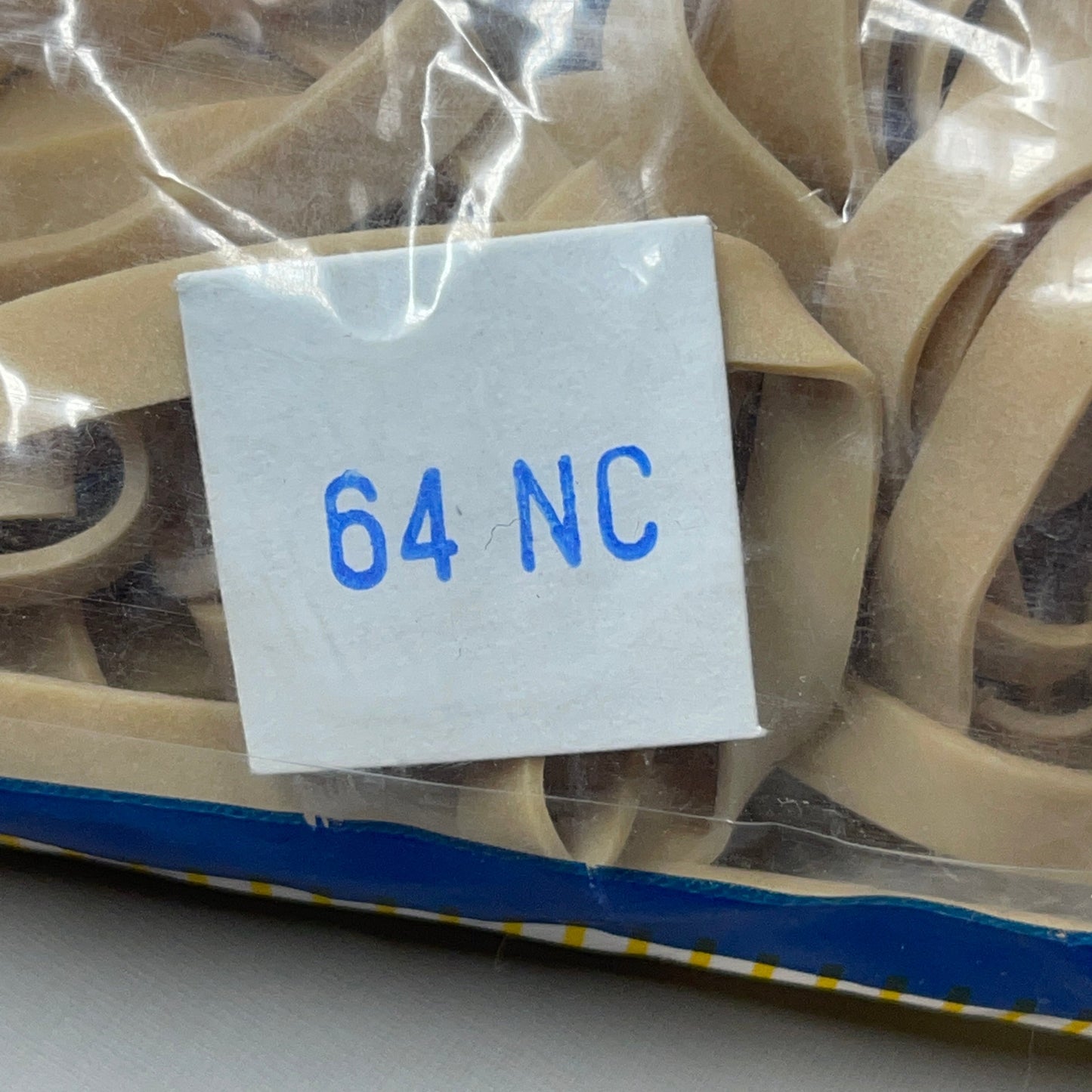 za@ ANCHOR PACKAGING CO The Beacon Line Rubber Bands 3 lbs Total (3 x 1 lb Bags) Size 64 (New) E