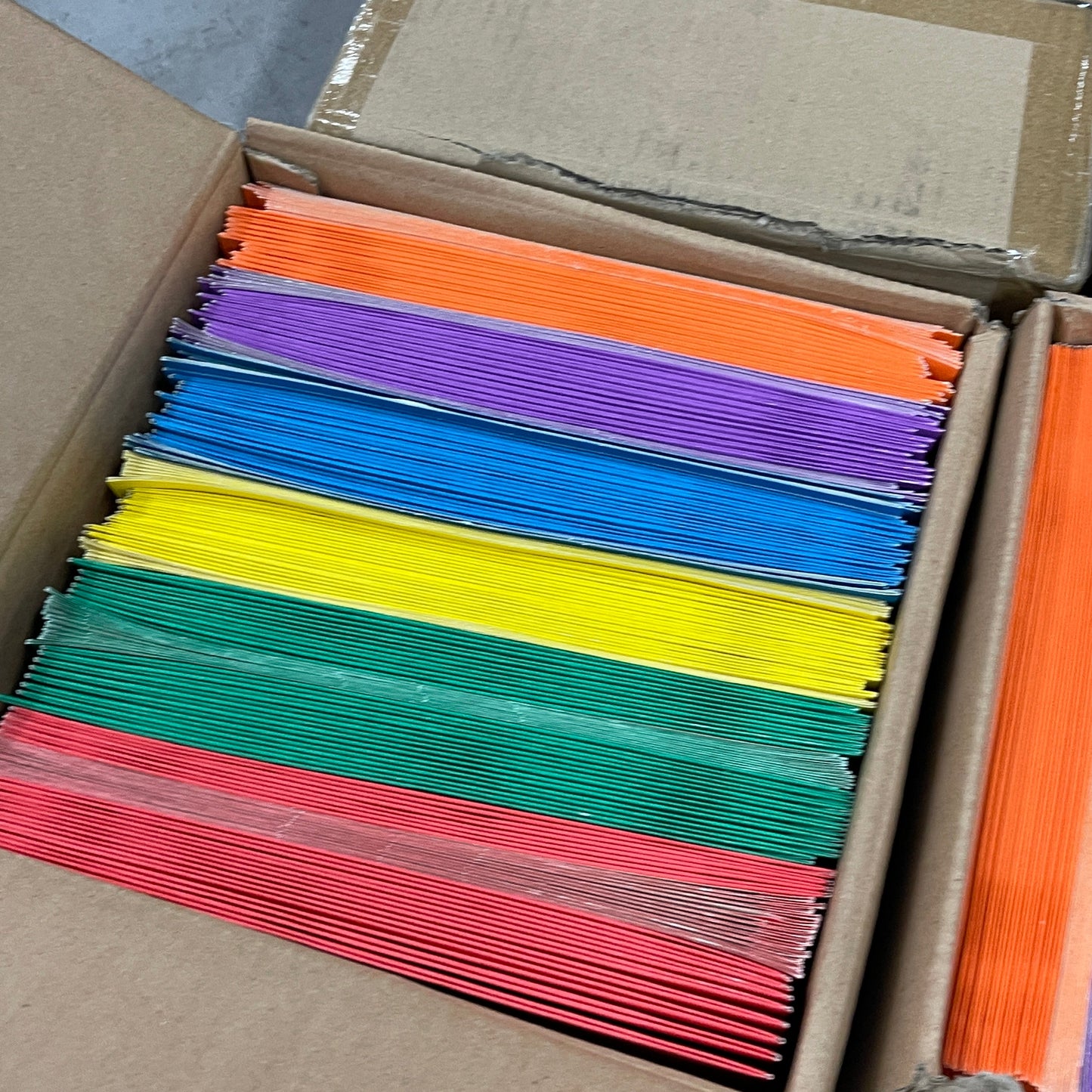 ZA@ BIGBOX Two-Pocket Folders Case of 144 (6 Colors) Blue, Red, Yellow, etc. BBFLDR-A (New)