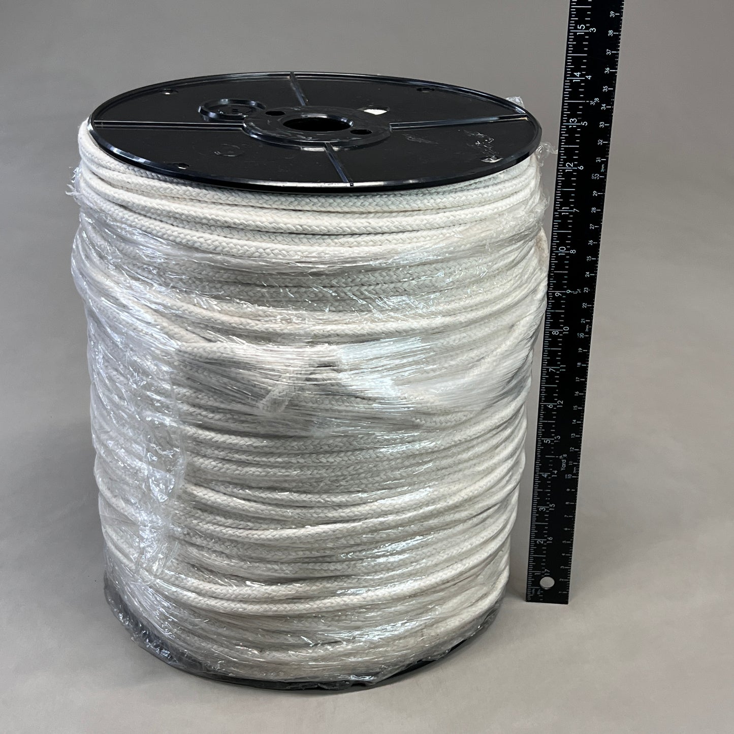 UNBRANDED Cotton Rope w/ Nylon Cord Clothesline Rope White +250 ft (New)