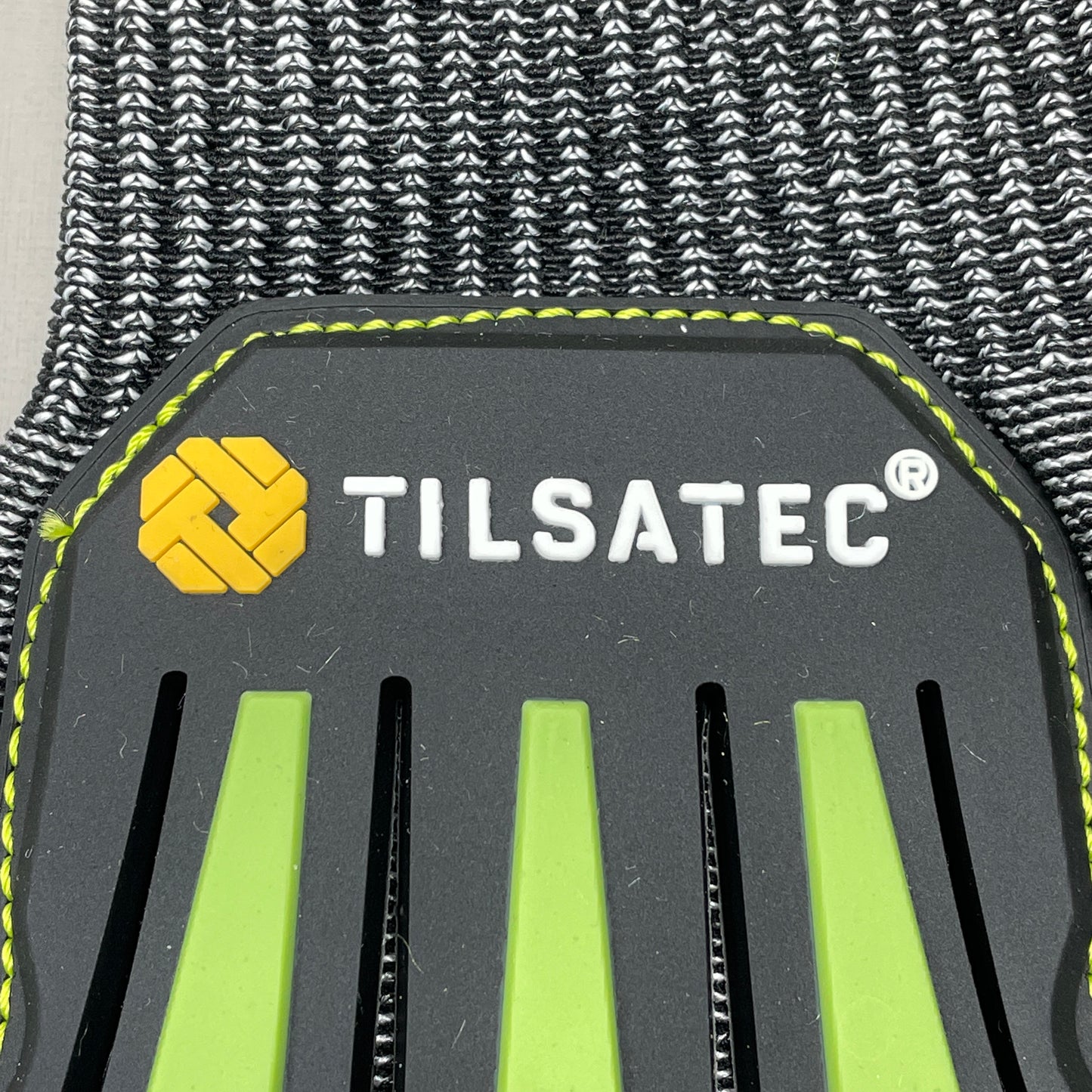 TILSATEC 2-PACK Cut & Puncture Resistant Gloves Sz XL Gray/Green/Black (New)